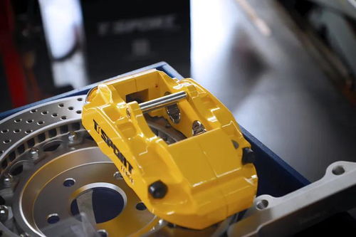 福克斯改装案例 升级TT5440套装导丝轮，提升性能与操控